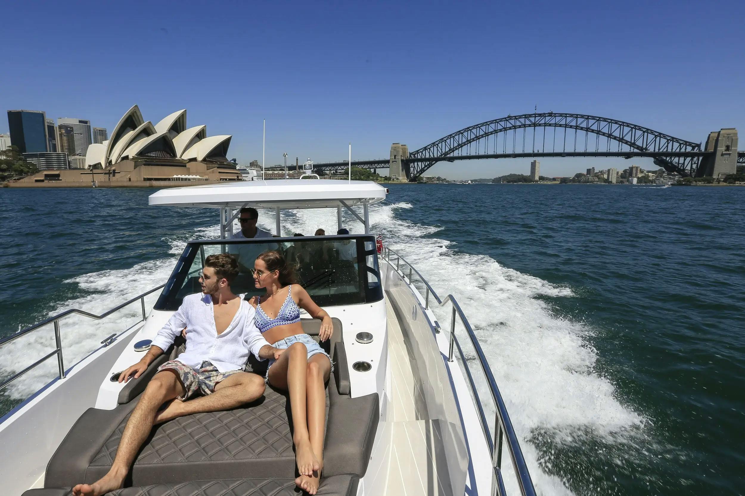 Couples Carefree Harbour Cruise thumbnail